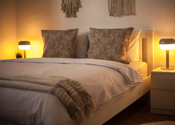 Large In With 3 Bedrooms And Parking Preszów